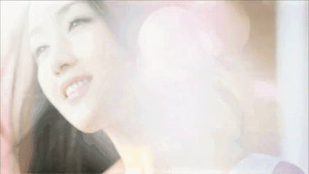 脸上长小疙瘩、除了可能是汗管瘤,还可能是这些疾病(图1) 杨钰莹