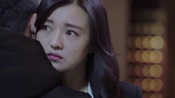 如何去除脸上的汗管瘤?亲戚为26岁单身女孩子介绍这种方法(图1) 如何去除脸上的汗管瘤?亲戚为26岁单身女孩子介绍这种方法(图1)